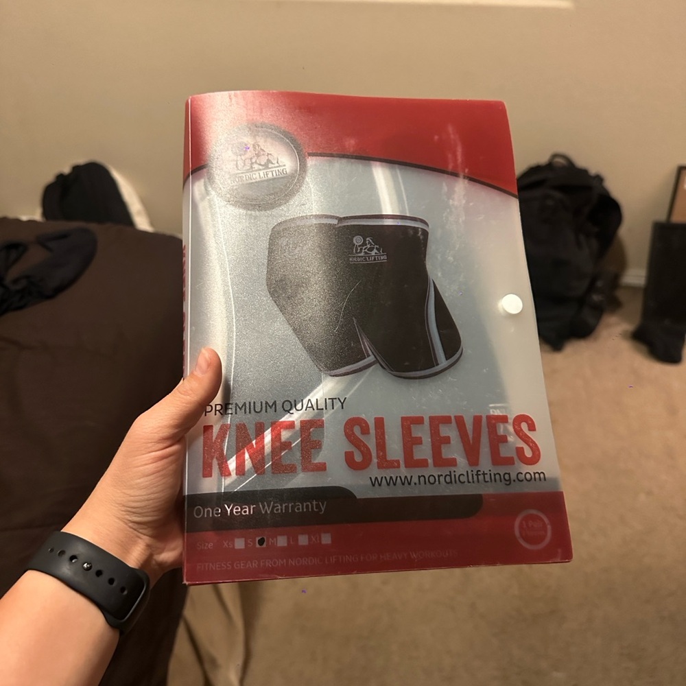 Nordic Lifting Knee Sleeves